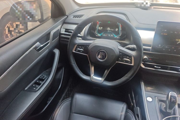 Used BYD Qin Pro 2019 Super Edition 1.5TI Automatic Smart Connect Dynamic Model China VI Standard Steering Wheel