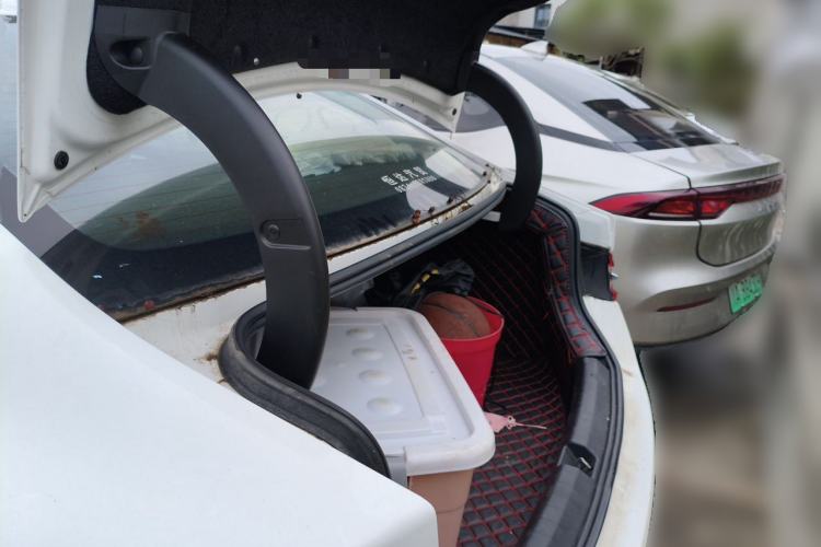 Used BYD Qin Pro 2019 Super Edition 1.5TI Manual Smart Connect Fierce Model China V Standard Trunk