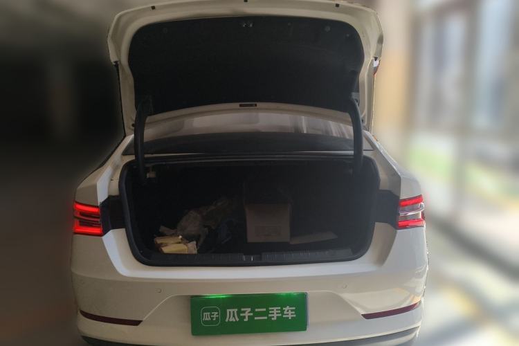 Used BYD Qin Pro 2019 Super Edition 1.5TI Automatic Smart Connect Dynamic Model China VI Standard Trunk