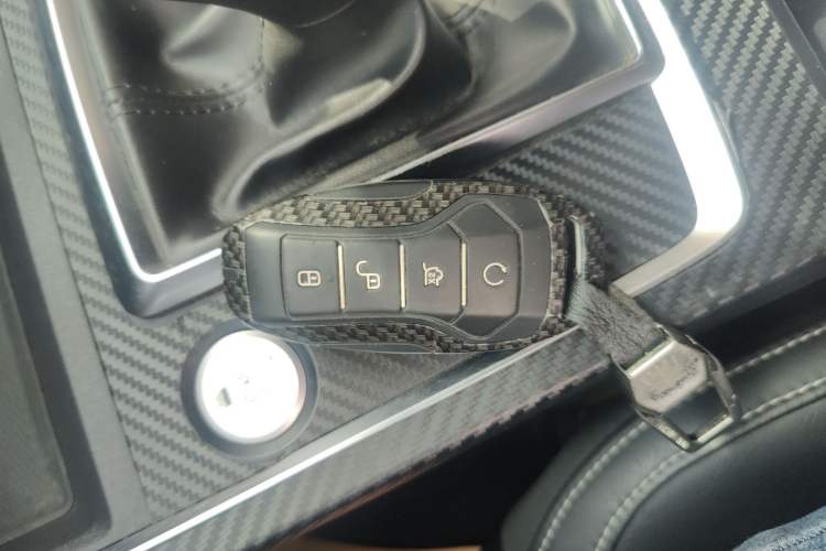 Used BYD Qin Pro 2019 Super Edition 1.5TI Automatic Smart Connect FENGSHANG Model China VI Standard Vehicle Key