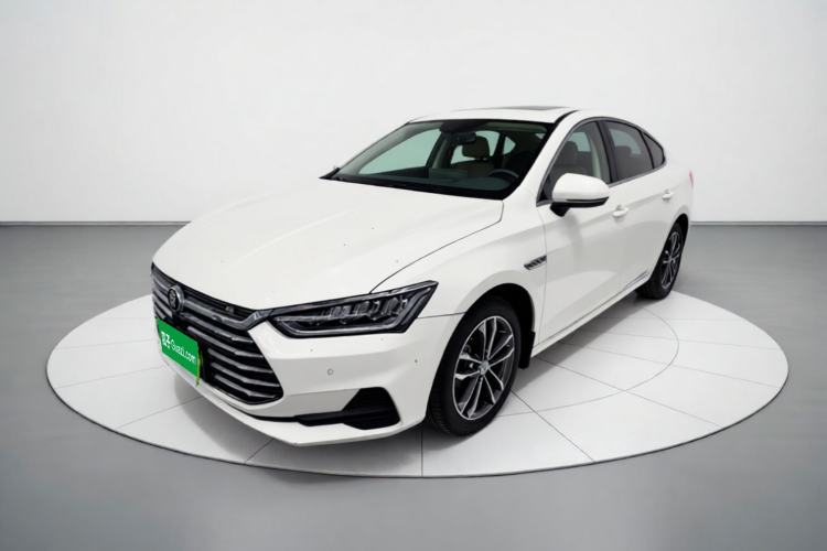 Used BYD Qin Pro 2019 Super Edition 1.5TI Automatic Smart Connect Flagship Model China V Standard Guazi used car, China used car export, Used car for sale, Used cars, Cheapest cars for sale