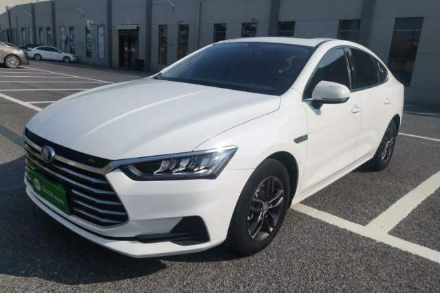 Used BYD Qin Pro 2019 Super Edition 1.5TI Manual Smart Connect Powerful Model China VI Standard