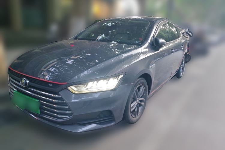 Used BYD Qin Pro 2020 Beyond Edition 1.5TI Manual Luxury Version Front Right 45 Deg