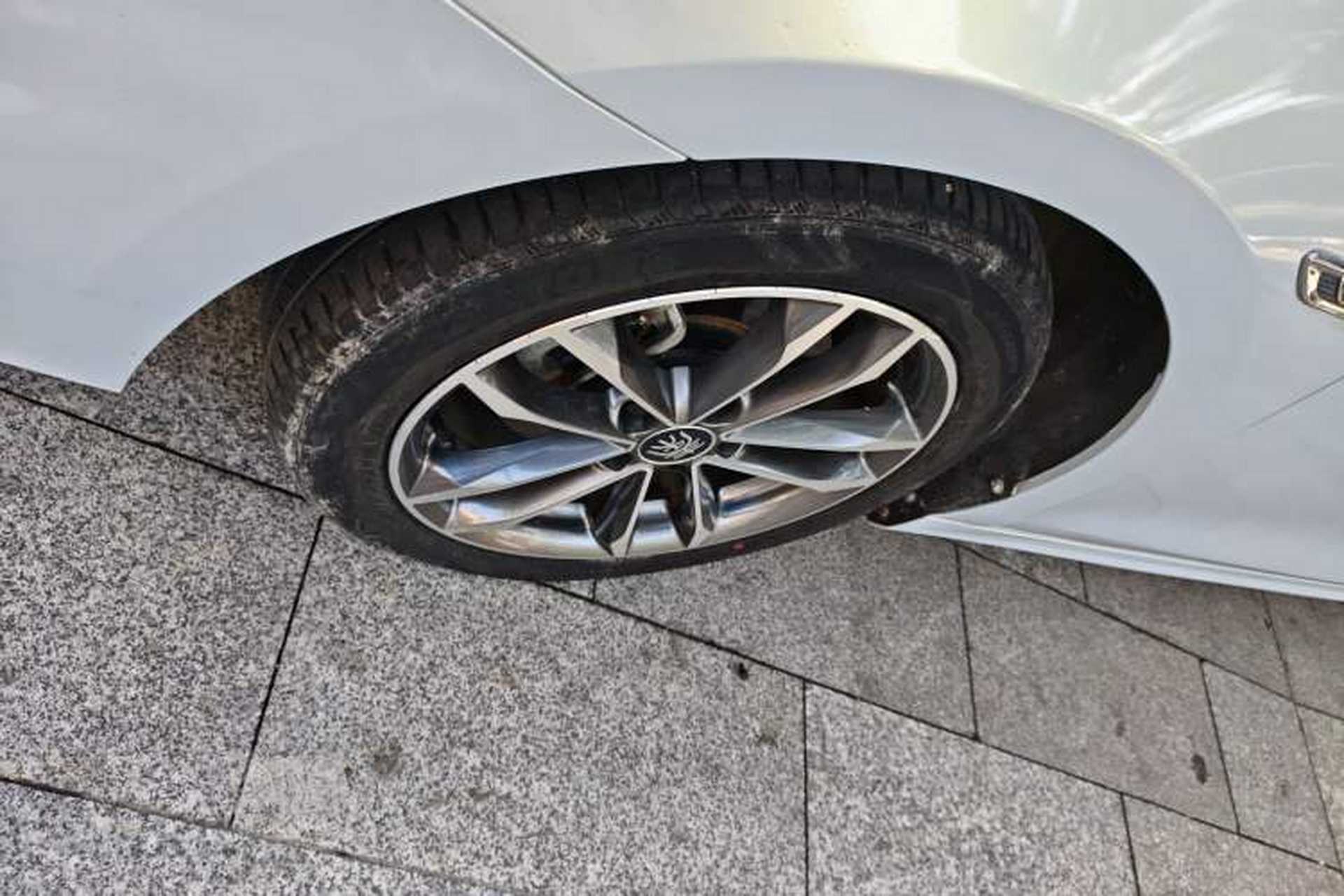 Used BYD Qin Pro 2020 Beyond Edition 1.5TI Automatic Flagship Version Left Front Wheel Hub