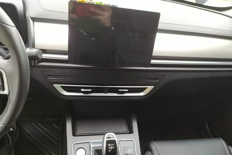 Used BYD Qin Pro 2020 Beyond Edition 1.5TI Automatic Flagship Version Audio And AC Panel