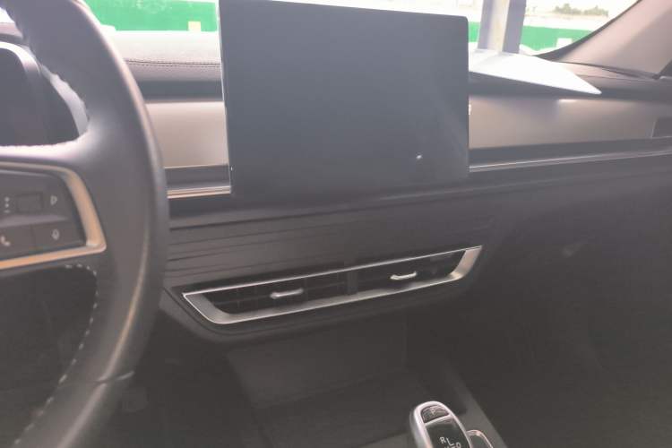 Used BYD Qin Pro 2020 Beyond Edition 1.5TI Automatic Prestige Version Audio And AC Panel