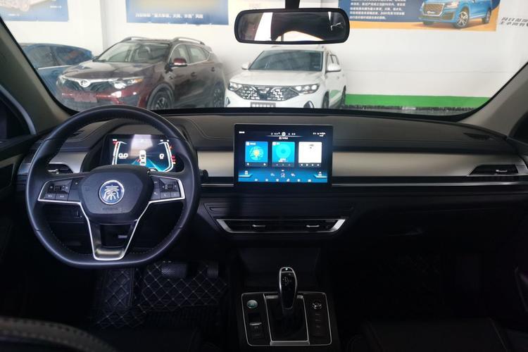 Used BYD Qin Pro 2020 Beyond Edition 1.5TI Automatic Flagship Version Center Console