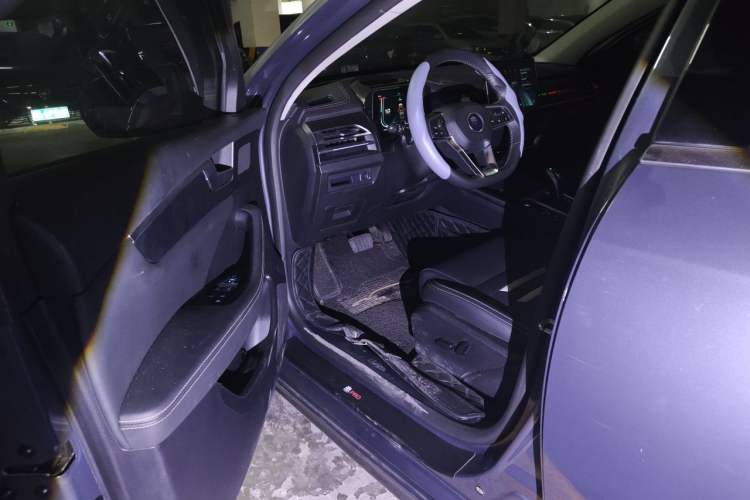 Used BYD Qin Pro 2020 Beyond Edition 1.5TI Automatic Flagship Version Driver Seat