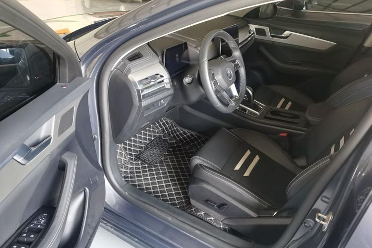 Used BYD Qin Pro 2020 Beyond Edition 1.5TI Automatic Flagship Version Driver Seat