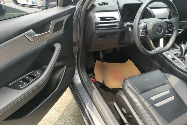 Used BYD Qin Pro 2020 Beyond Edition 1.5TI Automatic Flagship Version Driver Seat