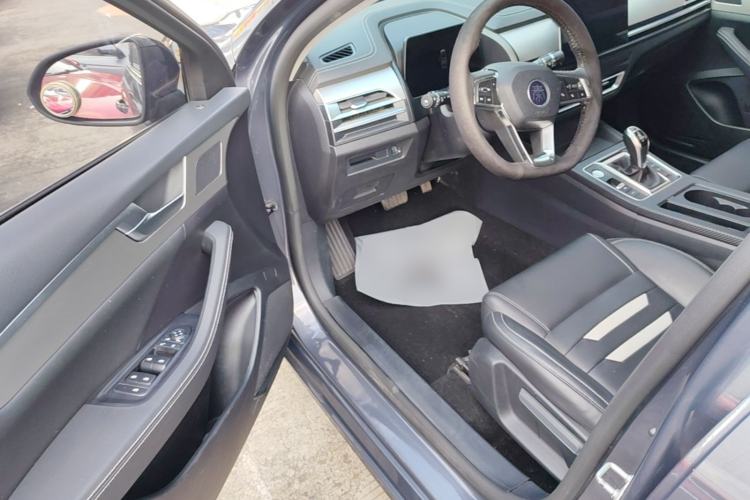 Used BYD Qin Pro 2020 Beyond Edition 1.5TI Automatic Prestige Version Driver Seat