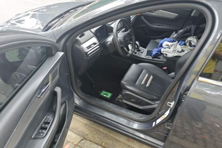 Used BYD Qin Pro 2020 Beyond Edition 1.5TI Automatic Flagship Version Driver Seat