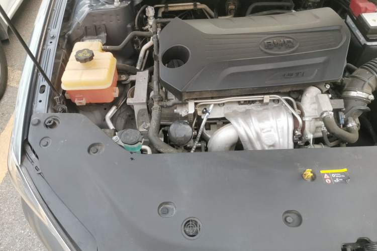 Used BYD Qin Pro 2020 Beyond Edition 1.5TI Automatic Prestige Version Engine Bay Right