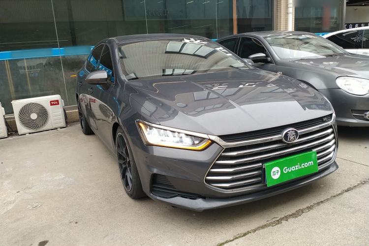 Used BYD Qin Pro 2020 Beyond Edition 1.5TI Automatic Prestige Version Front Right 45 Deg