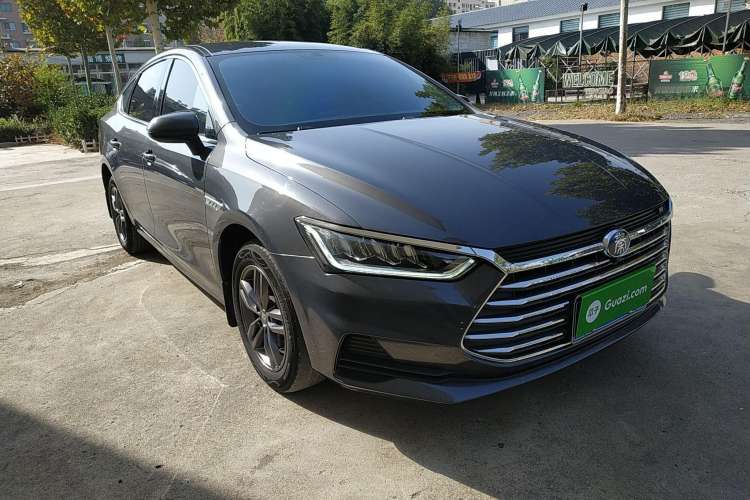 Used BYD Qin Pro 2020 Beyond Edition 1.5TI Automatic Prestige Version Front Right 45 Deg