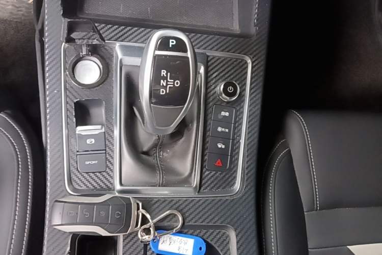 Used BYD Qin Pro 2020 Beyond Edition 1.5TI Automatic Flagship Version Gear Lever
