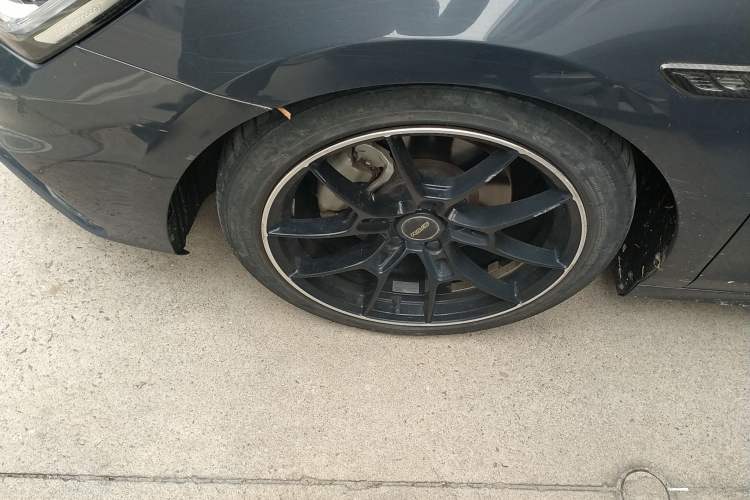 Used BYD Qin Pro 2020 Beyond Edition 1.5TI Automatic Prestige Version Left Front Wheel Hub