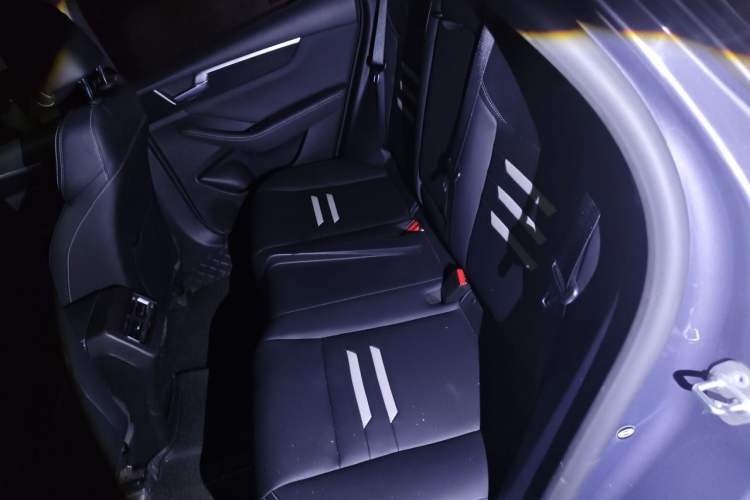 Used BYD Qin Pro 2020 Beyond Edition 1.5TI Automatic Flagship Version Left Rear Seat