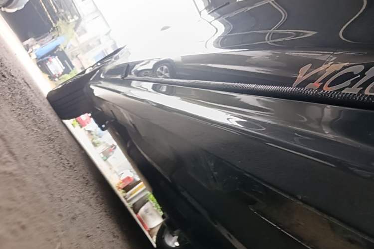 Used BYD Qin Pro 2020 Beyond Edition 1.5TI Automatic Flagship Version Right Side Sill