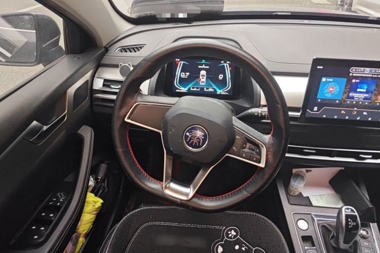 Used BYD Qin Pro 2020 Beyond Edition 1.5TI Automatic Prestige Version Steering Wheel