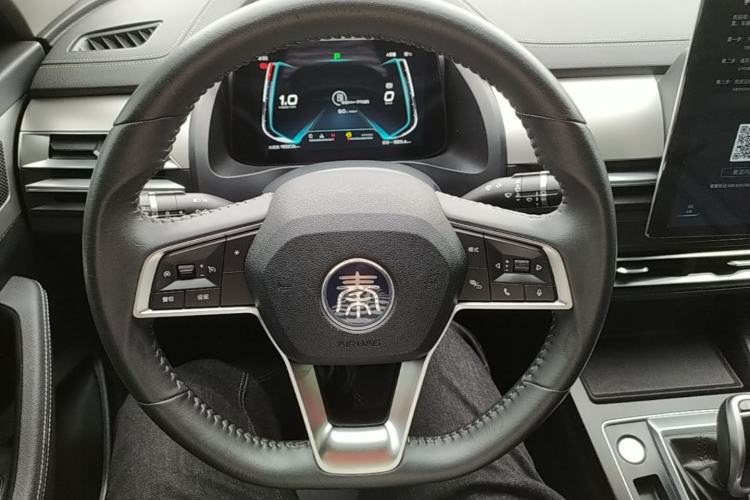 Used BYD Qin Pro 2020 Beyond Edition 1.5TI Automatic Flagship Version Steering Wheel