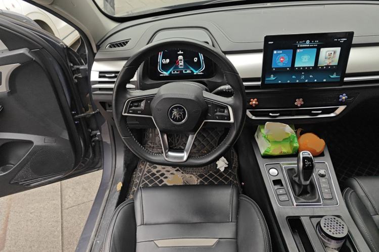 Used BYD Qin Pro 2020 Beyond Edition 1.5TI Automatic Flagship Version Steering Wheel