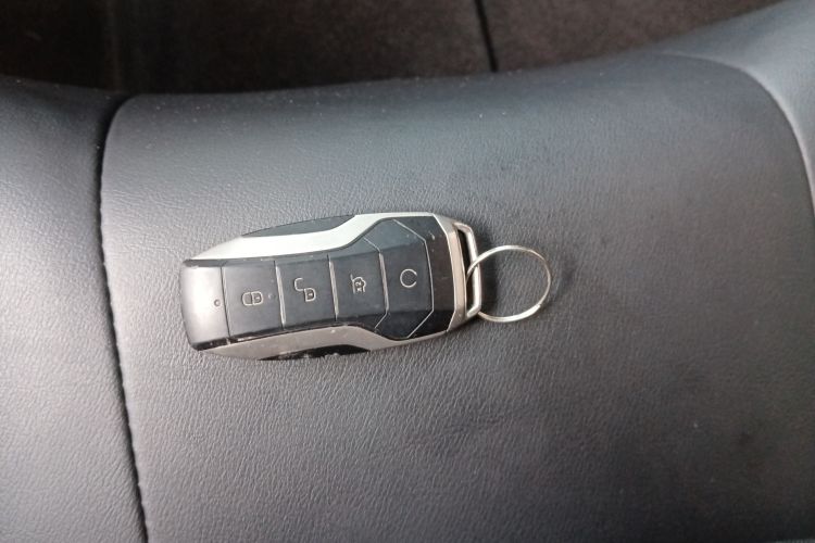 Used BYD Qin Pro 2020 Beyond Edition 1.5TI Automatic Flagship Version Vehicle Key