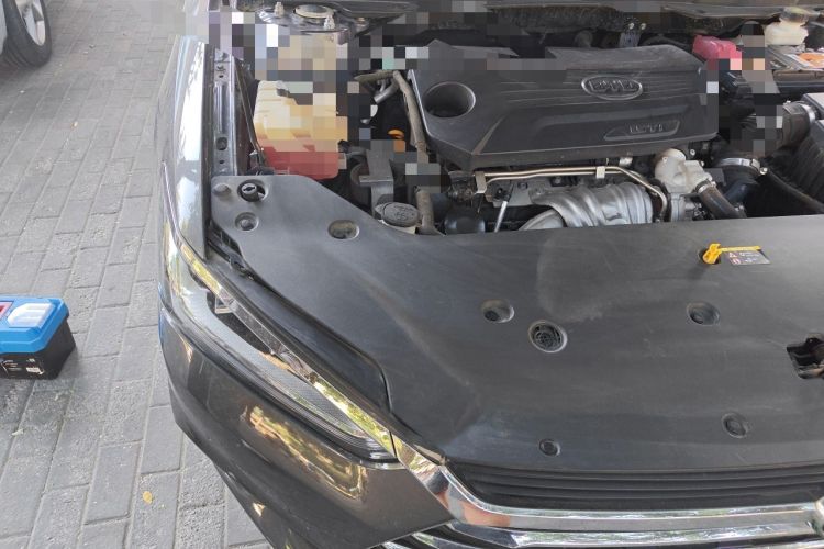 Used BYD Qin Pro 2020 Beyond Edition 1.5TI Automatic Prestige Version Engine Bay Right