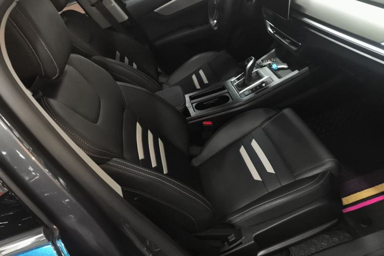 Used BYD Qin Pro 2020 Beyond Edition 1.5TI Automatic Flagship Version Right Front Seat