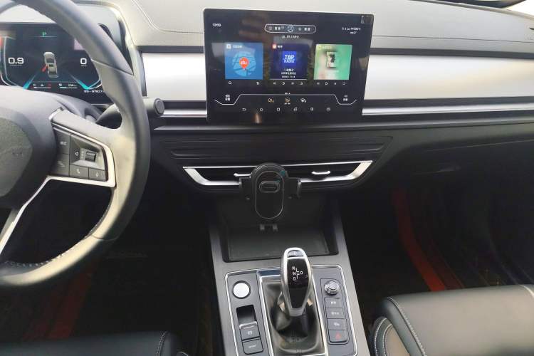 Used BYD Qin Pro 2020 Beyond Edition 1.5TI Automatic Flagship Version Audio And AC Panel