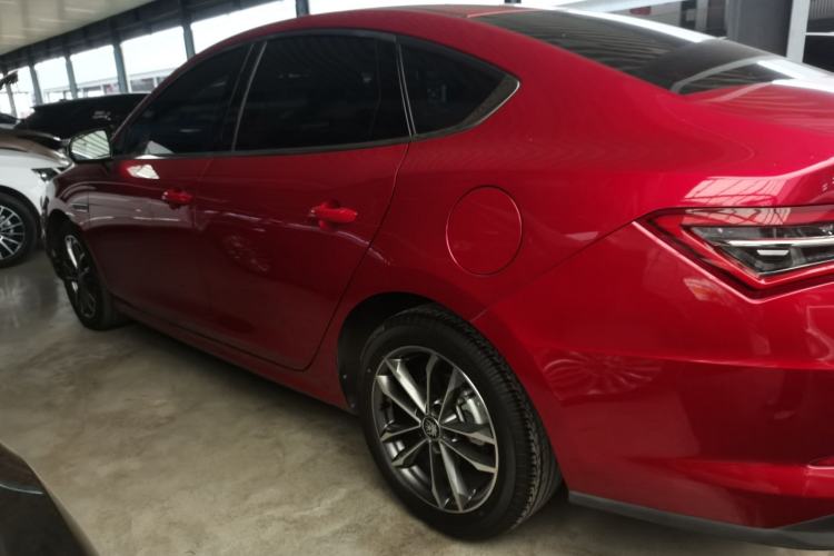 Used BYD Qin Pro 2020 Beyond Edition 1.5TI Automatic Flagship Version Exterior 3