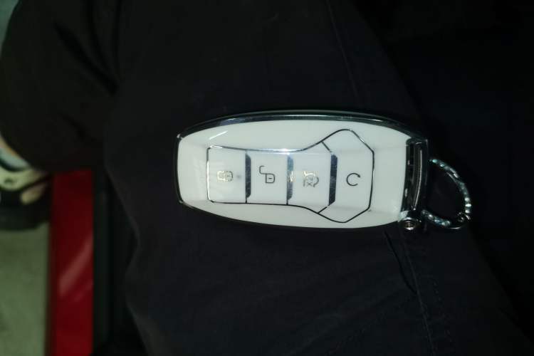 Used BYD Qin Pro 2020 Beyond Edition 1.5TI Automatic Flagship Version Interior 1