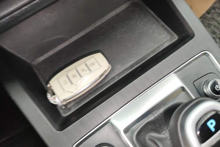 Used BYD Qin Pro 2020 Beyond Edition 1.5TI Automatic Flagship Version Interior 1