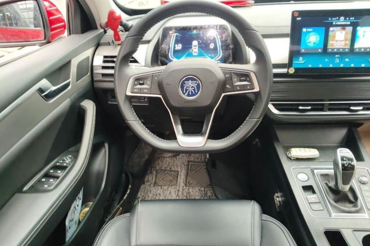 Used BYD Qin Pro 2020 Beyond Edition 1.5TI Automatic Flagship Version Interior 3