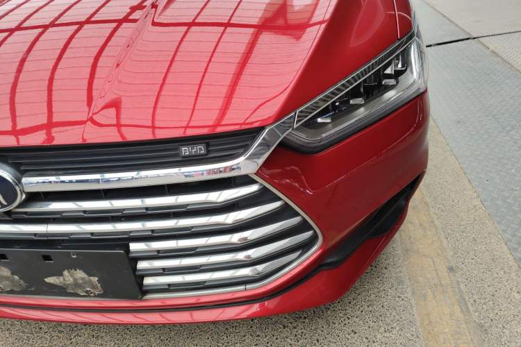 Used BYD Qin Pro 2020 Beyond Edition 1.5TI Automatic Flagship Version Left Front Headlight