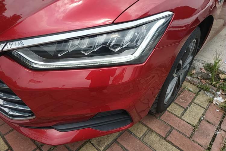 Used BYD Qin Pro 2020 Beyond Edition 1.5TI Automatic Flagship Version Left Front Headlight