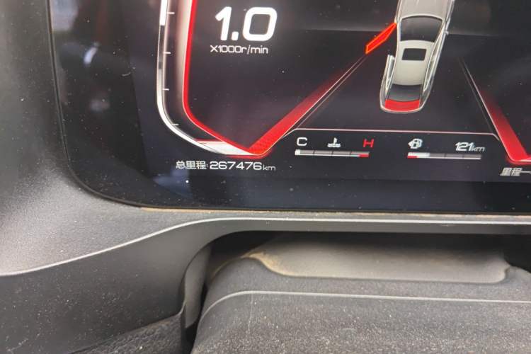 Used BYD Qin Pro 2020 Beyond Edition 1.5TI Automatic Prestige Version Odometer Close Up
