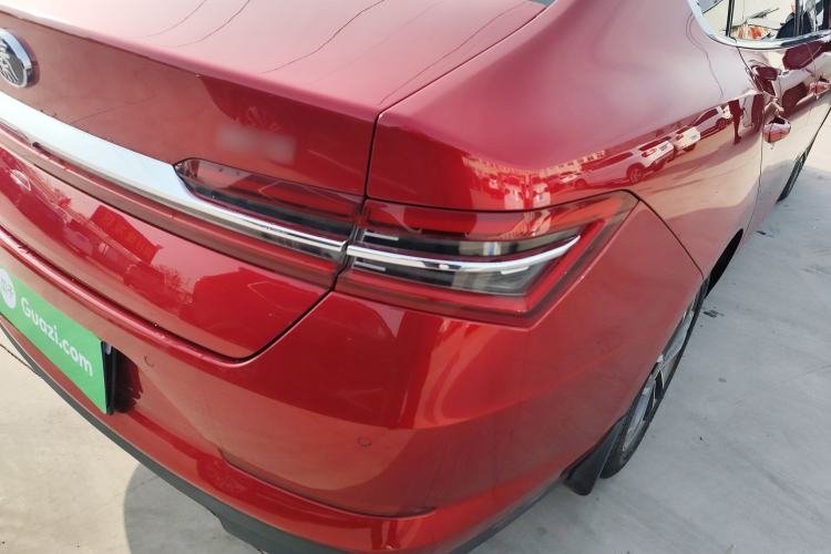 Used BYD Qin Pro 2020 Beyond Edition 1.5TI Automatic Flagship Version Right Rear Taillight