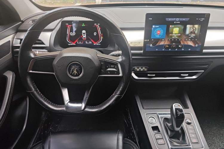 Used BYD Qin Pro 2020 Beyond Edition 1.5TI Automatic Prestige Version Steering Wheel