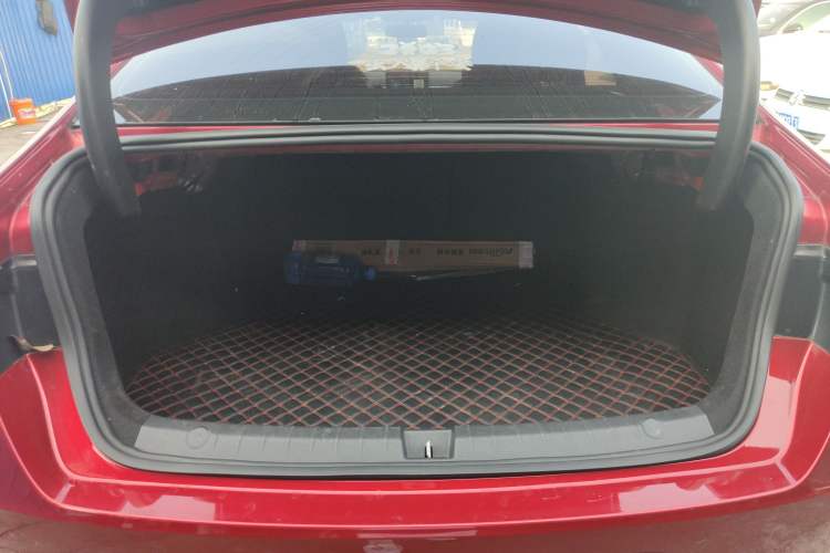 Used BYD Qin Pro 2020 Beyond Edition 1.5TI Automatic Prestige Version Trunk