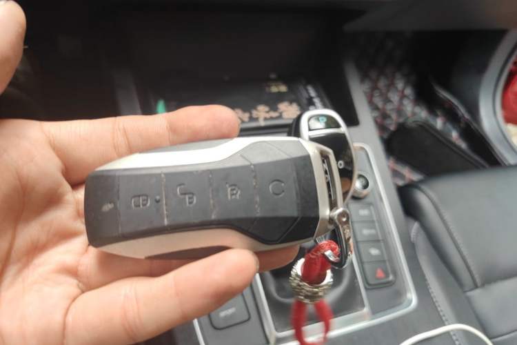 Used BYD Qin Pro 2020 Beyond Edition 1.5TI Automatic Flagship Version Vehicle Key