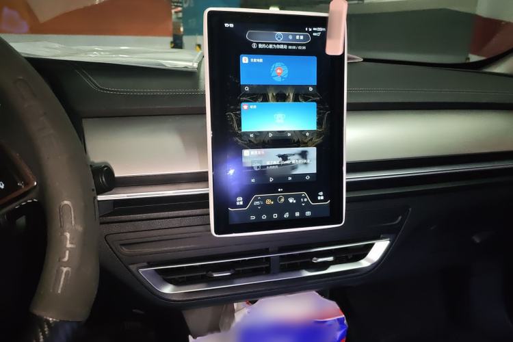 Used BYD Qin Pro 2020 Beyond Edition 1.5TI Automatic Prestige Version Audio And AC Panel