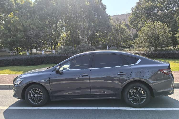 Used BYD Qin Pro 2020 Beyond Edition 1.5TI Automatic Prestige Version Exterior 4