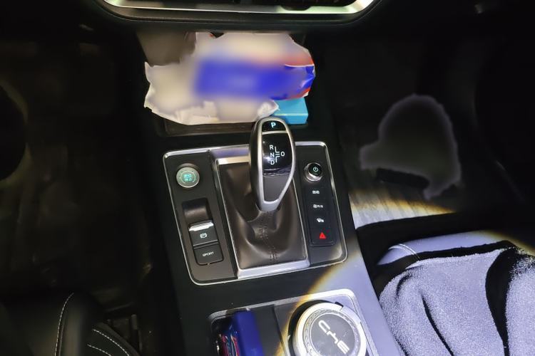 Used BYD Qin Pro 2020 Beyond Edition 1.5TI Automatic Prestige Version Gear Lever