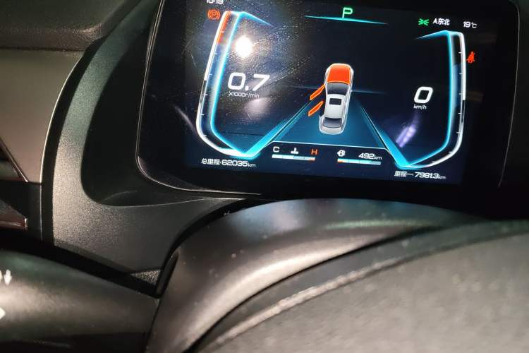 Used BYD Qin Pro 2020 Beyond Edition 1.5TI Automatic Prestige Version Odometer Close Up