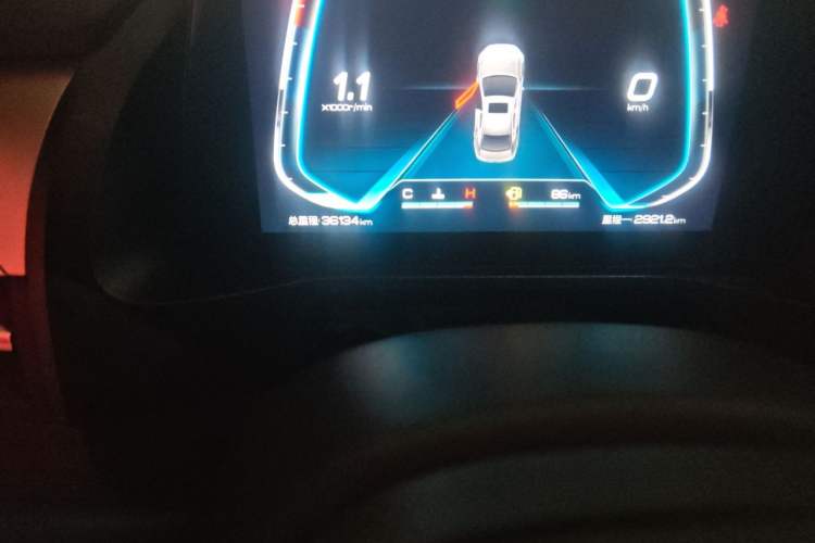 Used BYD Qin Pro 2020 Beyond Edition 1.5TI Automatic Flagship Version Odometer Close Up