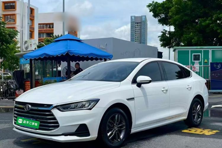 Used BYD Qin Pro 2020 Beyond Edition 1.5TI Automatic Prestige Version Guazi used car, China used car export, Used car for sale, Used BYD cars, Cheapest cars for sale