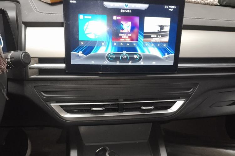 Used BYD Qin Pro 2020 Beyond Edition 1.5TI Automatic Prestige Version Audio And AC Panel