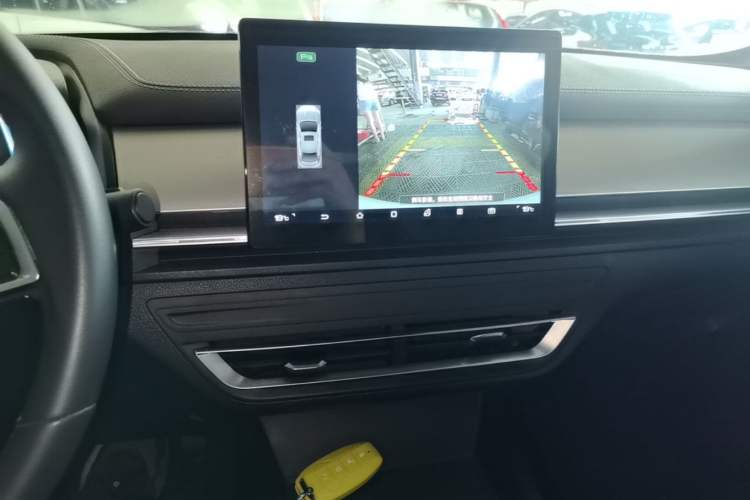Used BYD Qin Pro 2020 Beyond Edition 1.5TI Automatic Flagship Version Audio And AC Panel