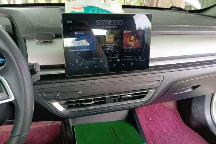 Used BYD Qin Pro 2020 Beyond Edition 1.5TI Automatic Prestige Version Audio And AC Panel